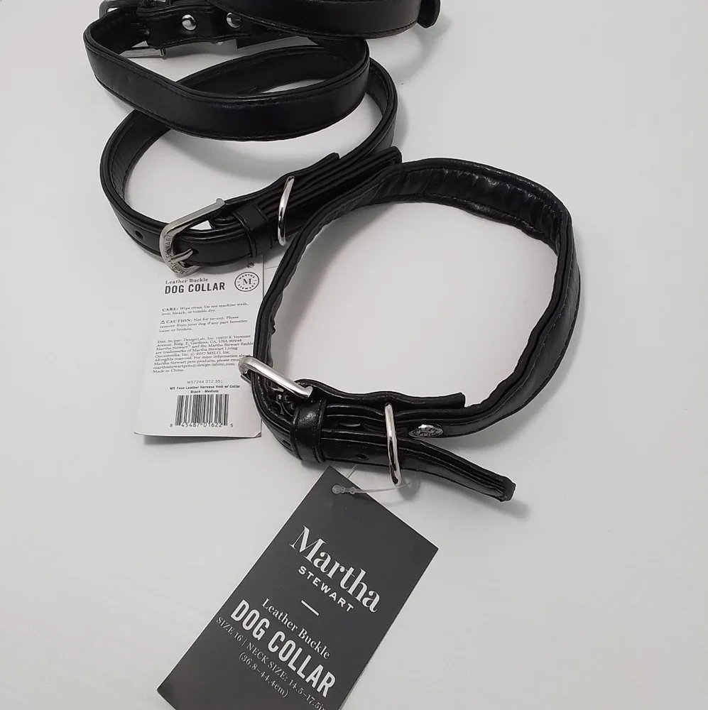 NEW Martha Stewart Leather Bucle Black Medium Dog Collar
